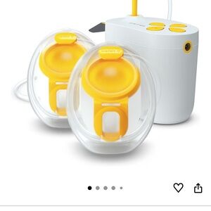 Medela Pump in Style Set (hands-free breast pump)
